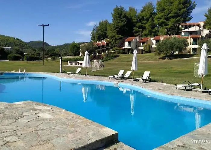 Roxanne Villa's Chaniotis