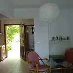 Roxanne Villa's