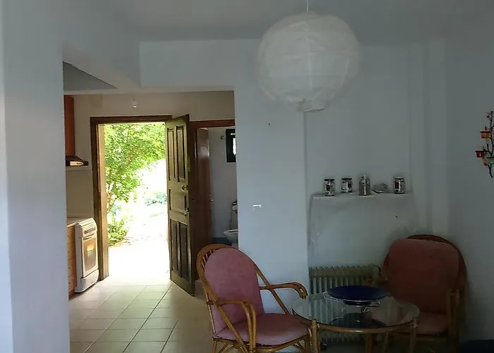 Roxanne Villa's