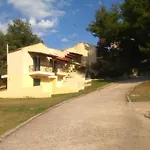 Roxanne Villa's