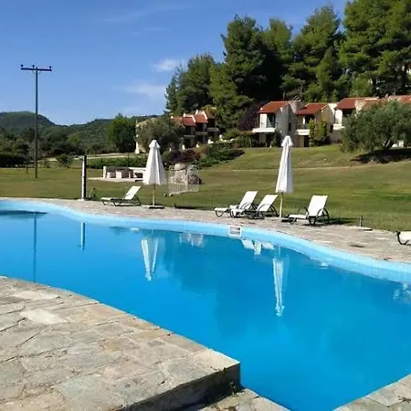 Roxanne Villa's Hanioti