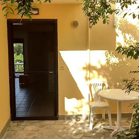 Dom wakacyjny Roxanne Villa's *